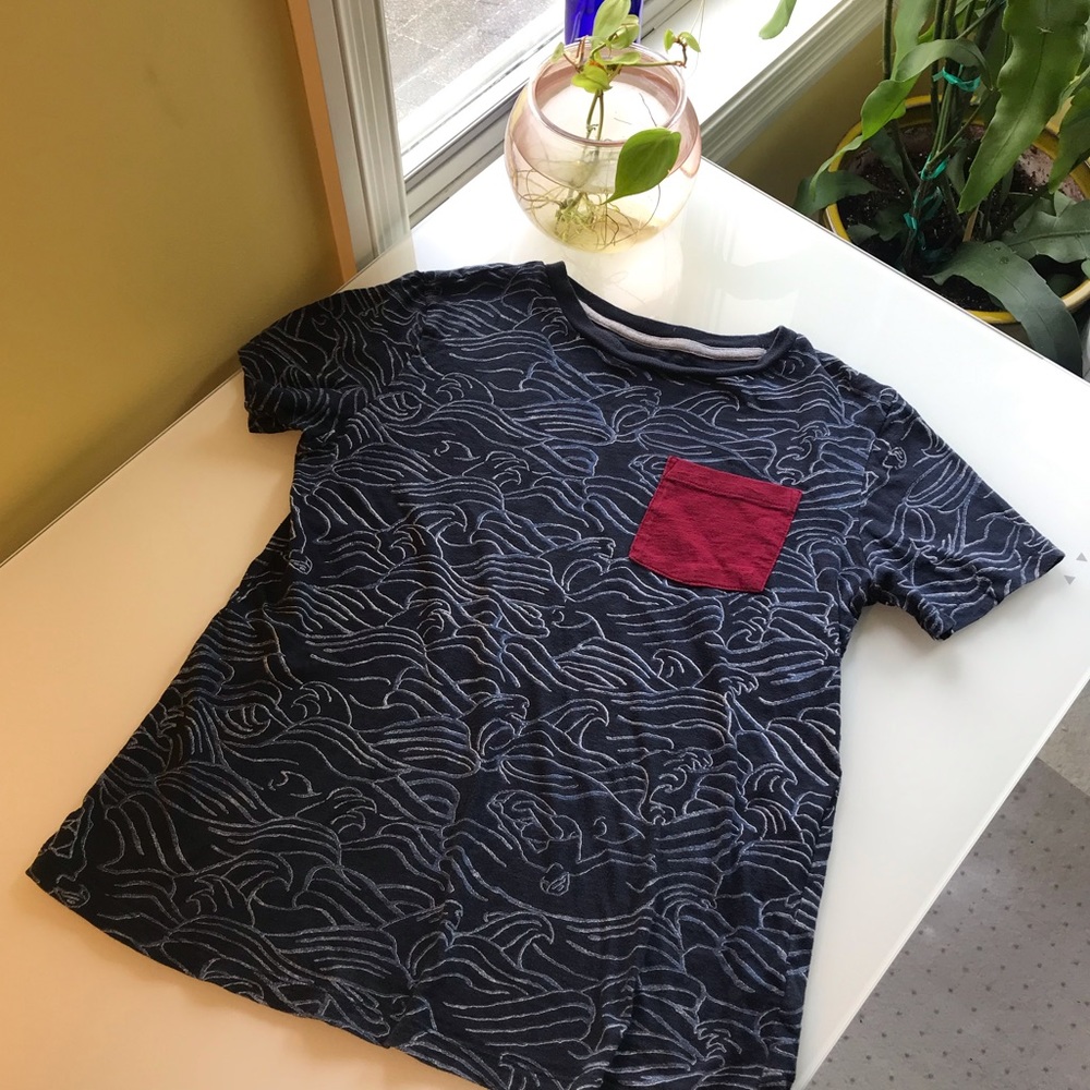 Waves Boys Teeshirt with Red Pocket